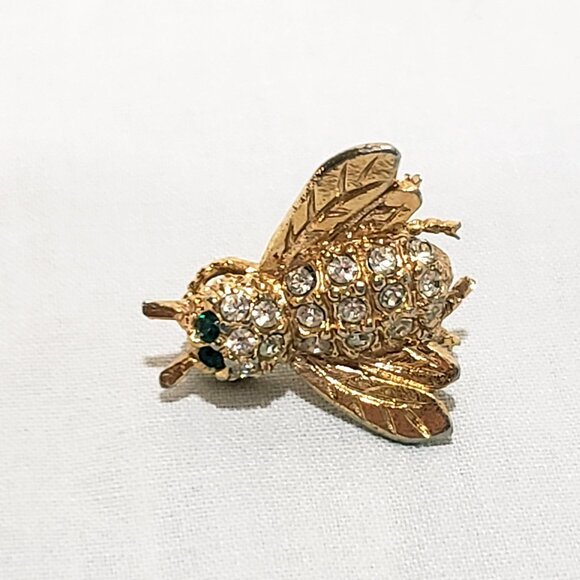 Rhinestone Bee Fly Insect Tie Tack 3/4" Metal Gold tone White Lapel Pin - Picture 1 of 6